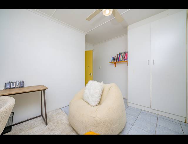 4 BEDROOM HOUSE FOR SALE IN PADFIELD PARK